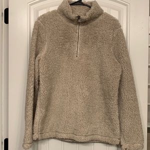 W’s Fuzzy Pullover